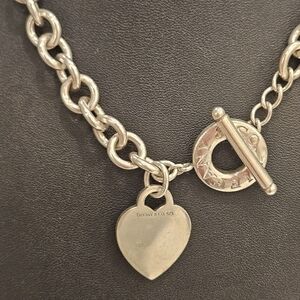 Tiffany & Co. Silver Heart Toggle Necklace AUTHENTIC ORIGINAL DESIGN